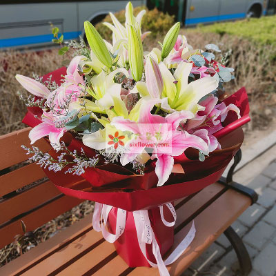 威海8支多头百合，万事如意喜上加喜