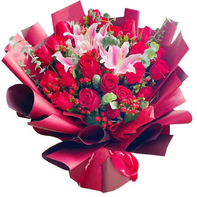 威海22朵红玫瑰百合,爱的火焰